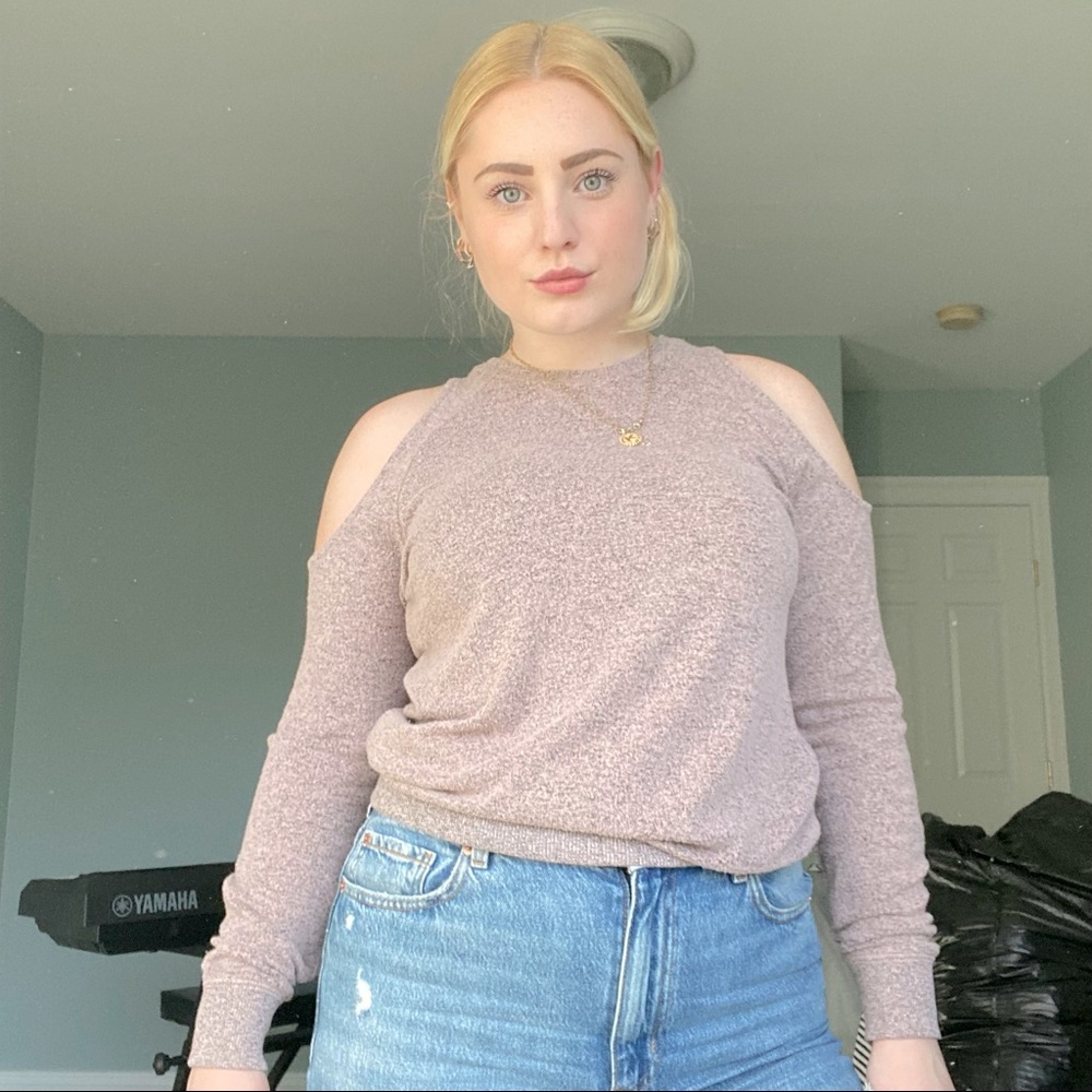 Z Supply - Cold Shoulder Pull Over - Medium